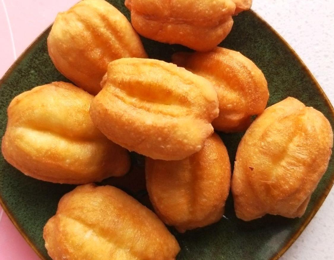 在家做奶香健康小油条,不用泡打粉,外酥里软,个个空心