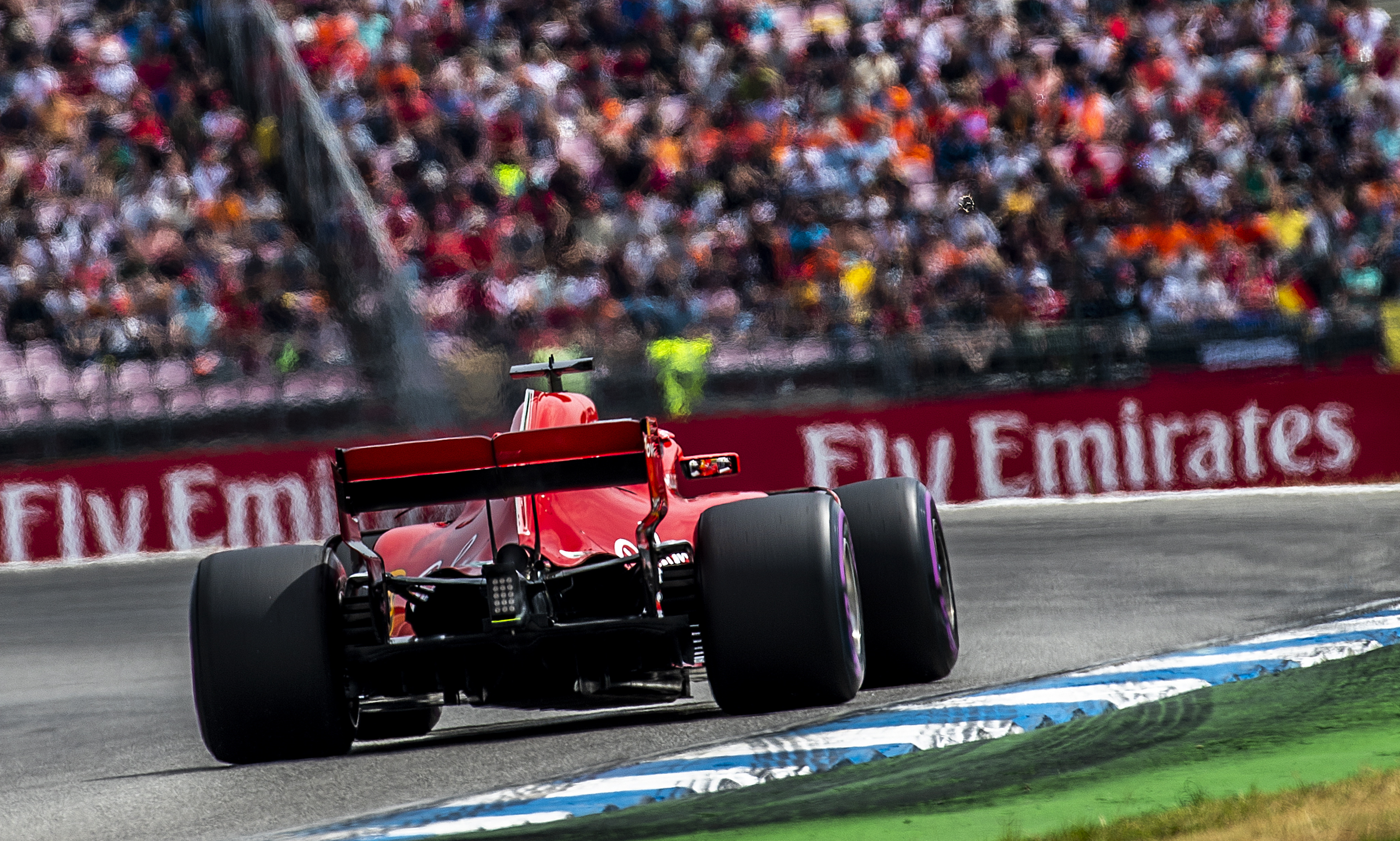 赛车——f1德国大奖赛:维泰尔夺得杆位(8)