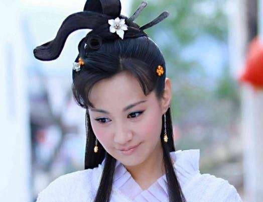 《活佛济公1》四大美人,其中两位早已消失娱乐圈,一位惨遭背叛