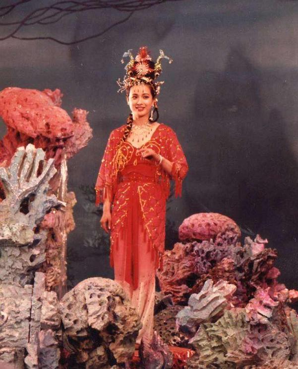 《西游记》两大女神近照,张青仍坚持拍戏,而65岁的她气质依旧!