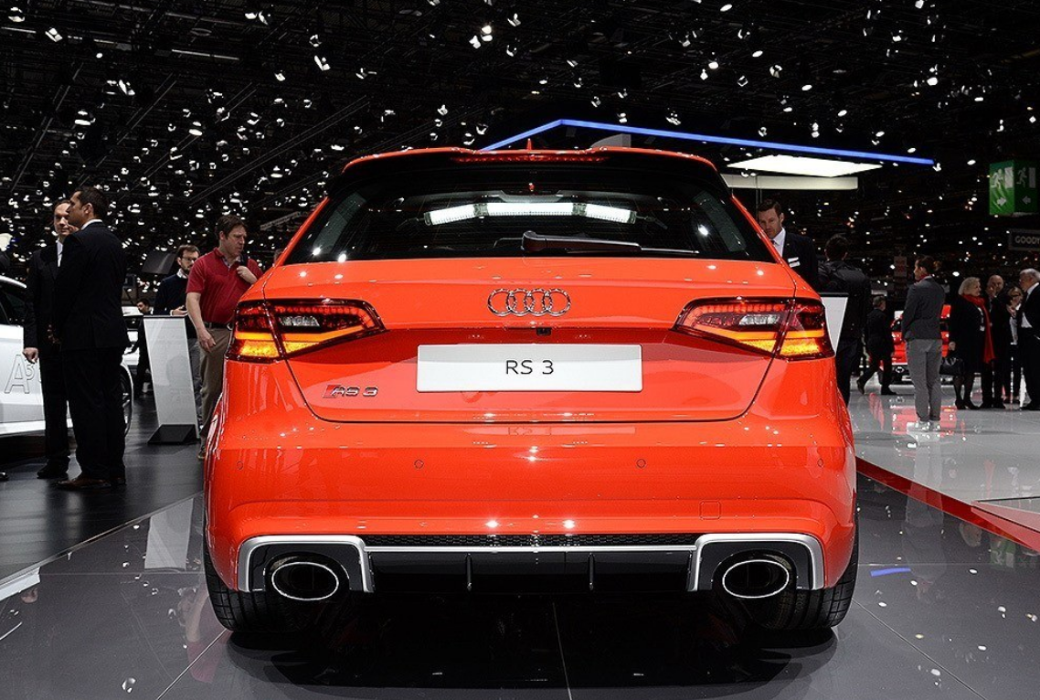 对奥迪rs 3这款车外观的领略与赏析