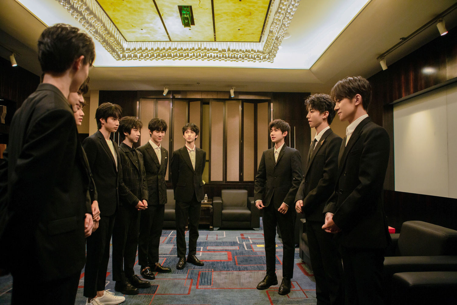 时代峰峻十周年庆典,tfboys相亲相爱一家人