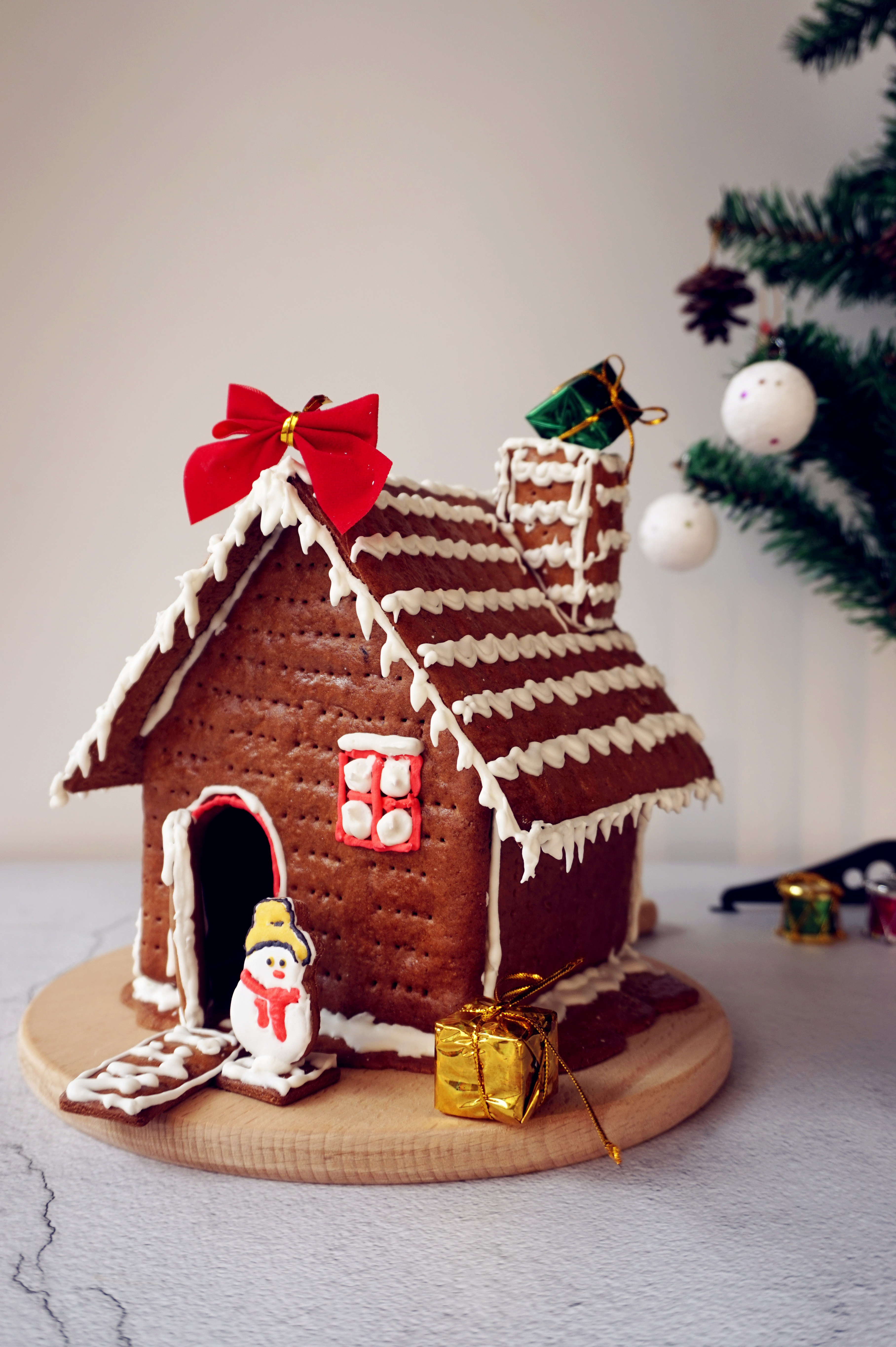 详细步骤教你做出童话般的圣诞姜饼屋,一次就成功!
