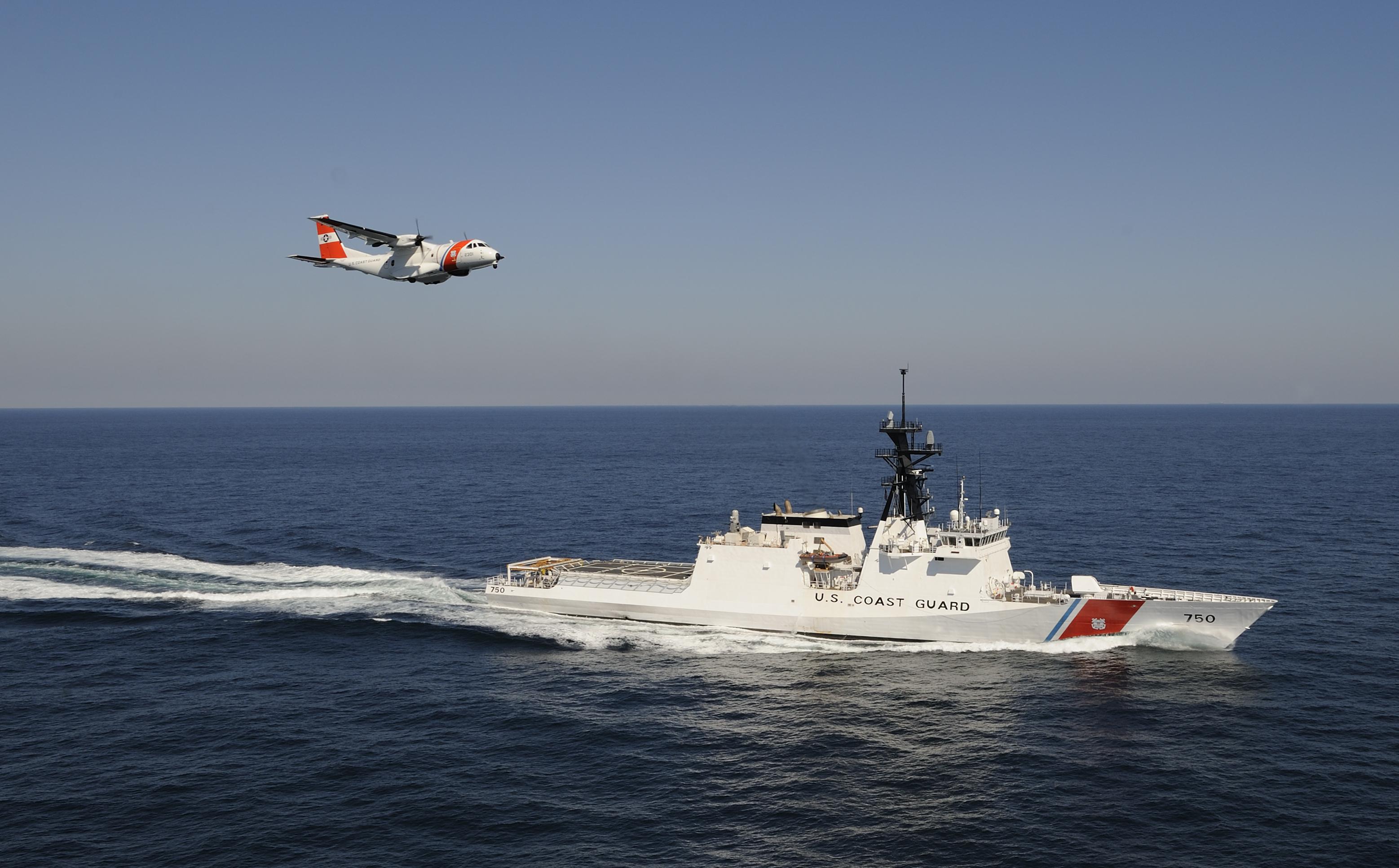 近日,美国海岸警卫队传奇级(421英尺)巡逻舰首舰wmsl