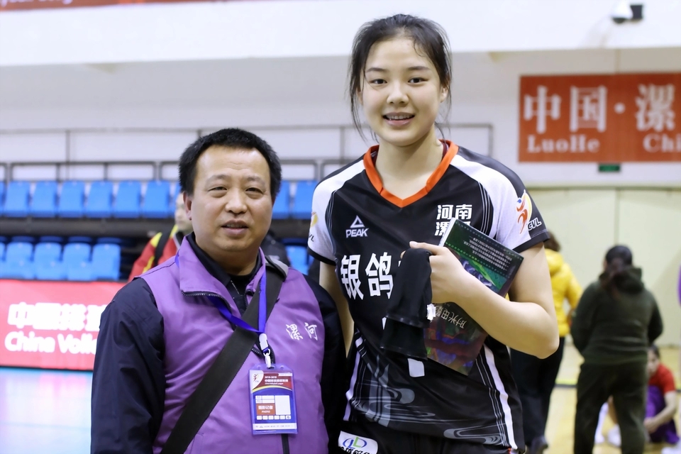 新星毛钧怡巅峰两战媲美袁心玥,新年目标期待进入国家队!