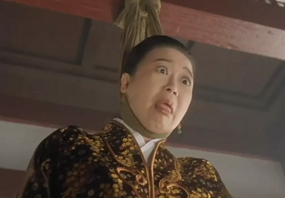 在周星驰主演的电影《唐伯虎点秋香》中,小伙伴们肯定都以为巩俐饰演