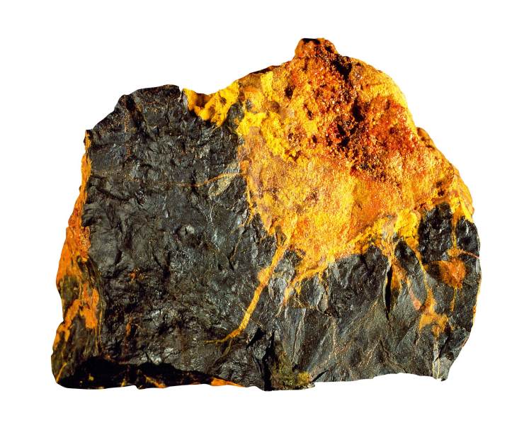 铀矿石的辐射严重吗,可不可以收藏