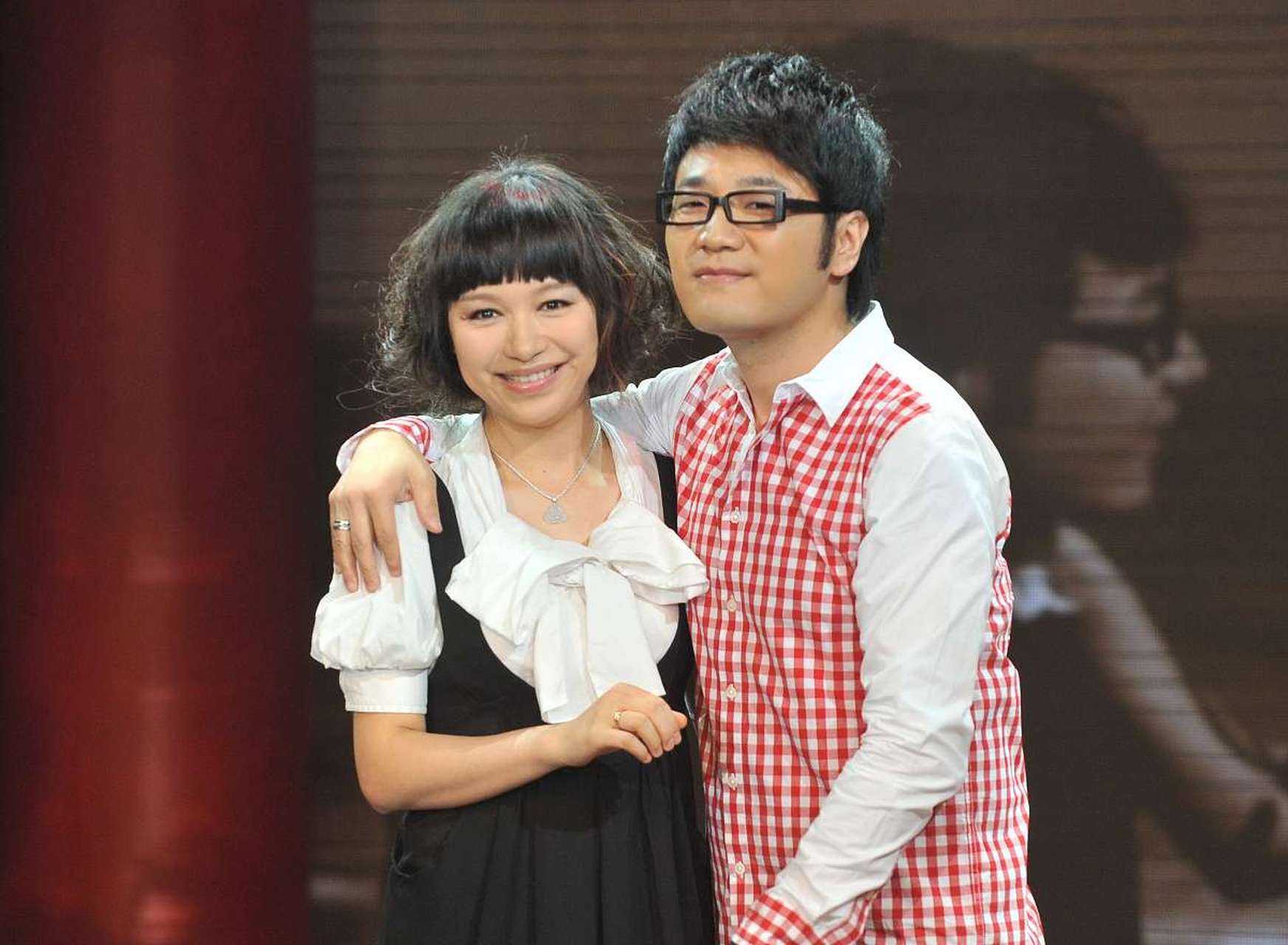 金龟子刘纯燕引热议,这次不是因为出色的主持,也不是因为她老公王宁