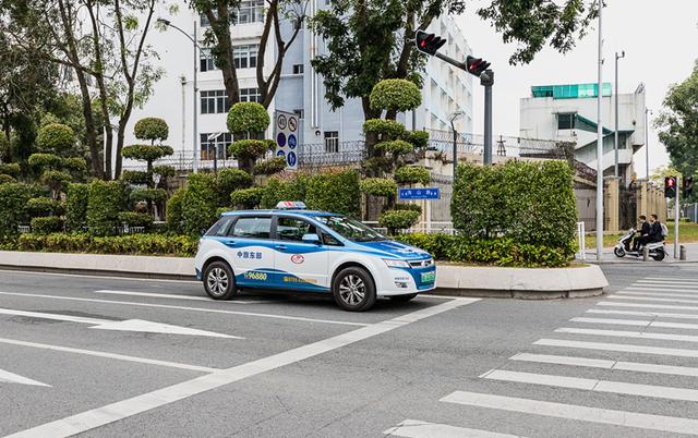 深圳建立出租汽车经营者驾驶员信用管理制度