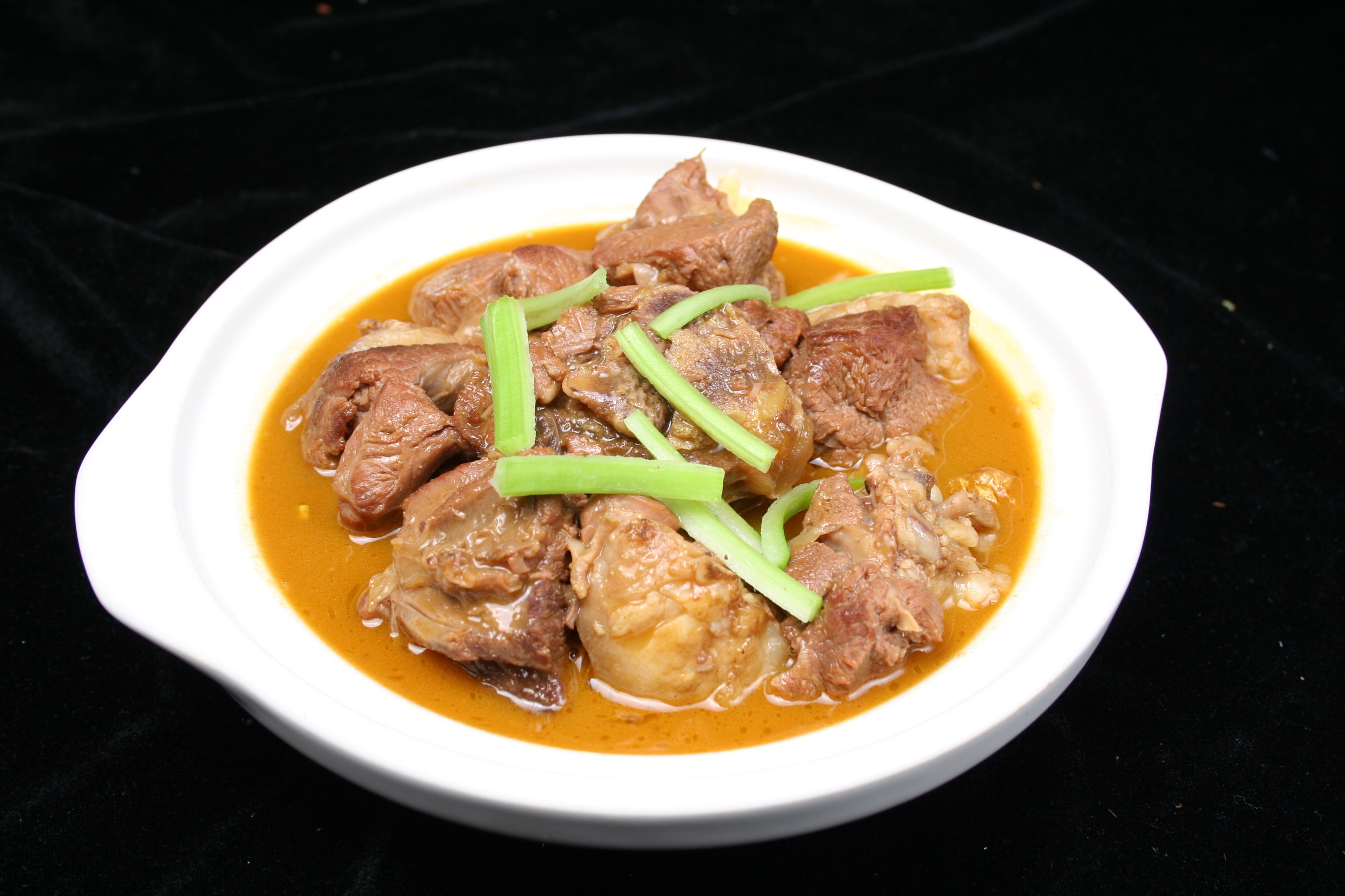 每日推荐六道炒菜:红焖羊肉