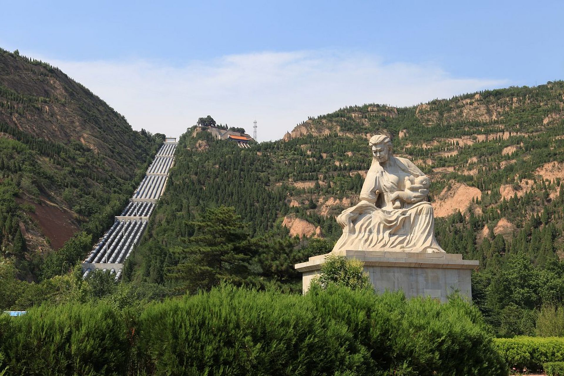 心定西再出发#定西古莱坞女娲景区是一处以女神娲为主题的旅游胜地