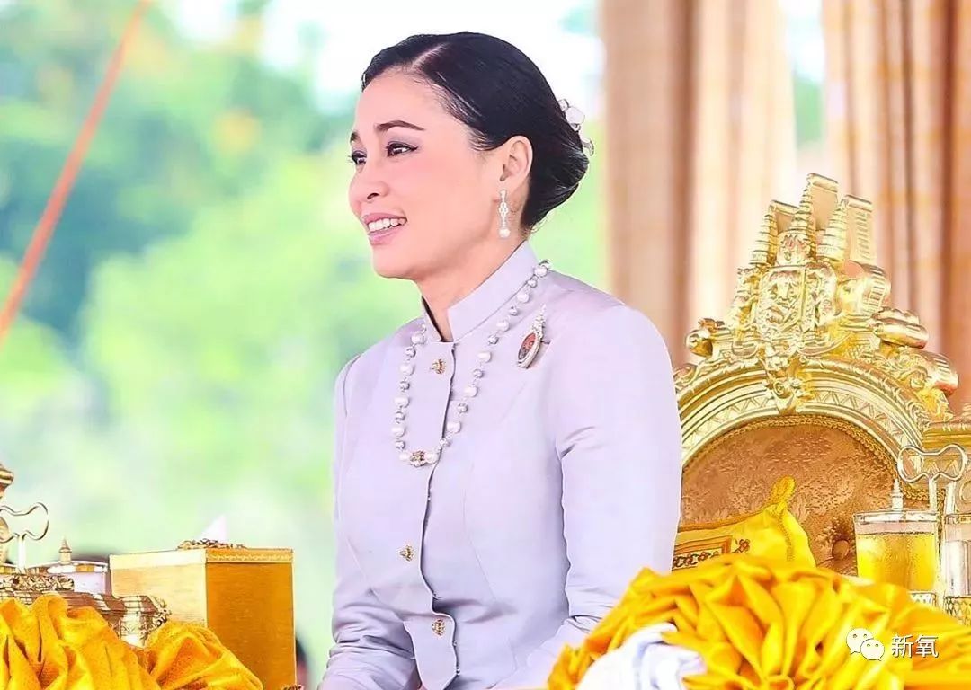 泰国最美贵妃上位86天就被她斗倒!坐拥百亿资产,钻石铺满地