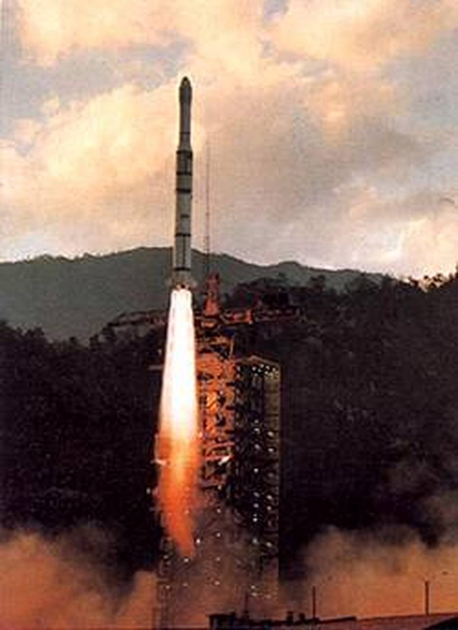 1984年4月8日(農曆1984年3月8日),中國自行研製的試驗通信衛星發射