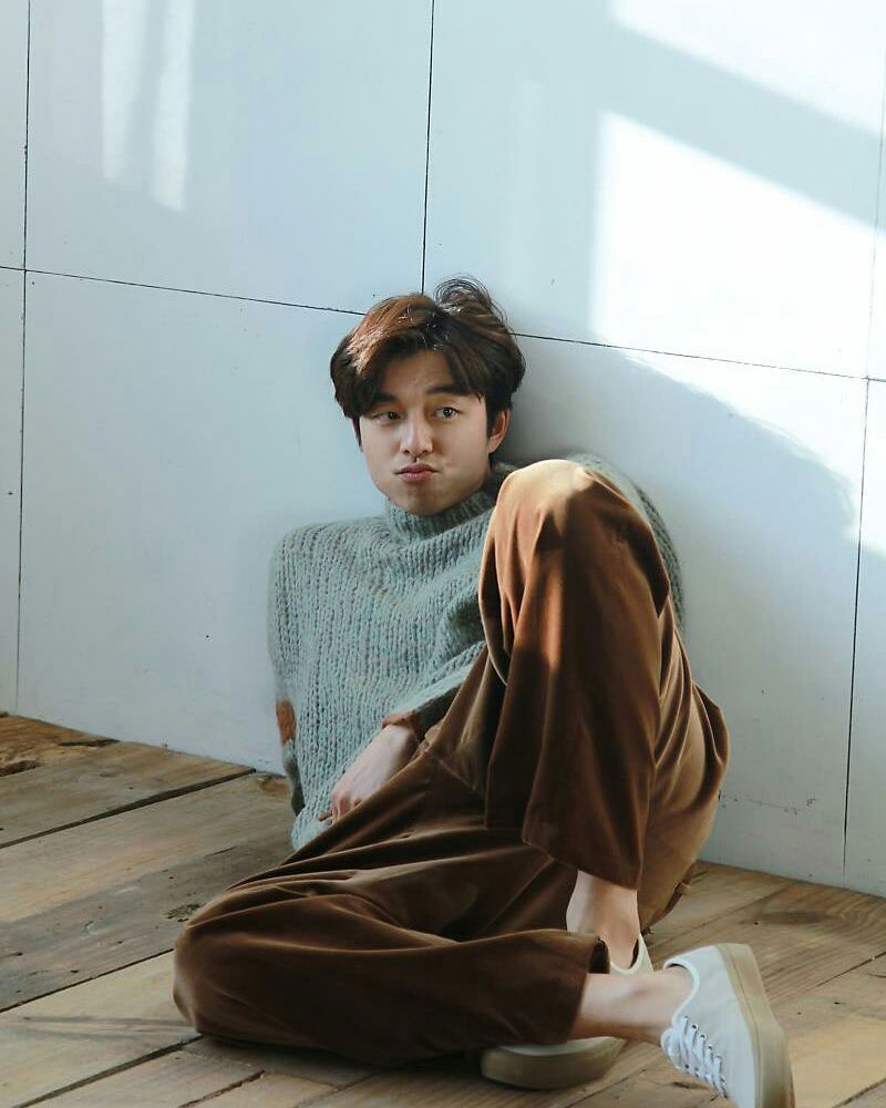 《釜山行》男主孔刘时髦写真,帅气自然被称为"行走的海报"