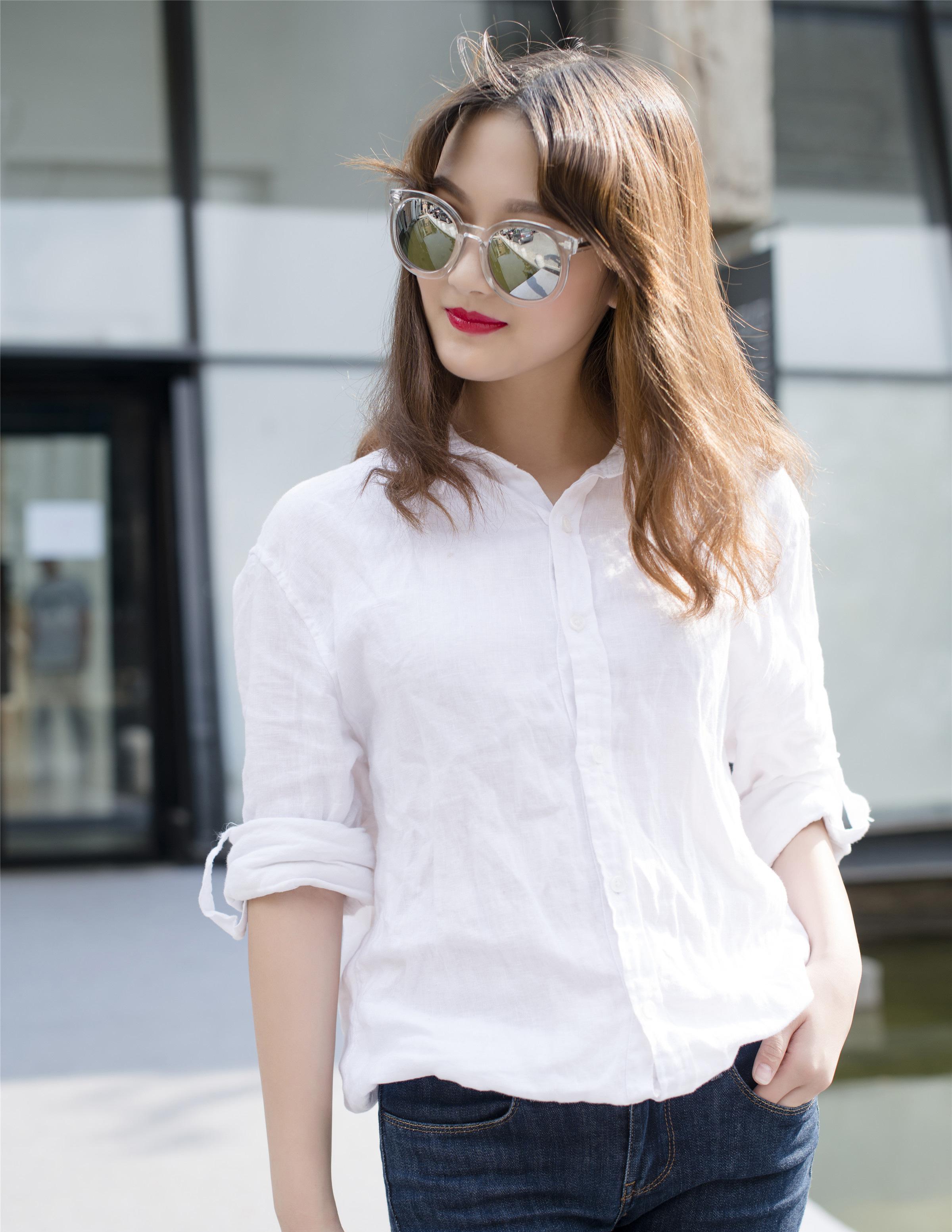 冷艳型的小姐姐