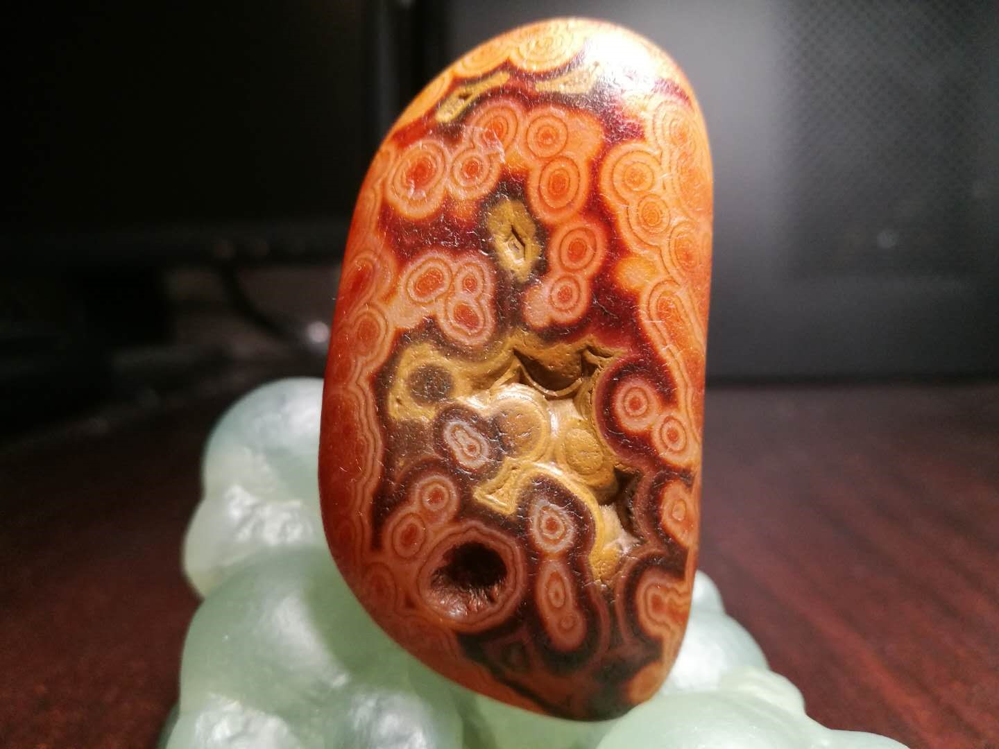 中国上古神话传说,盘古开天辟地,女娲用黄泥藤条造人,日月星辰各司其