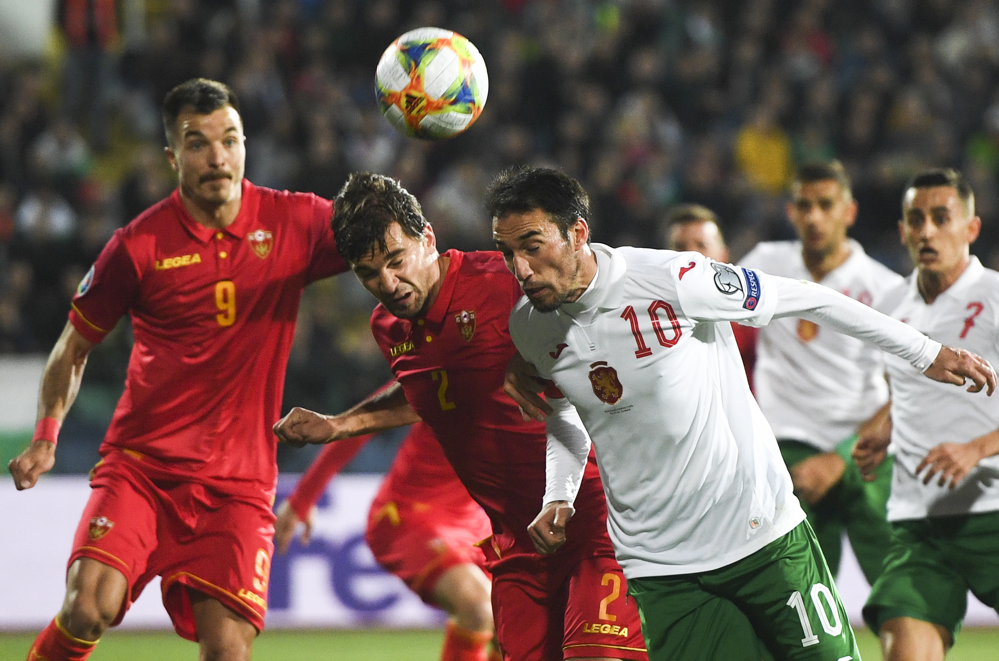 足球——欧锦赛预选赛:保加利亚战平黑山