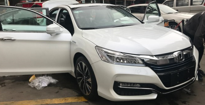 为什么九代半雅阁2.0升大排量发动机,竟比十代雅阁1.5t更省油?