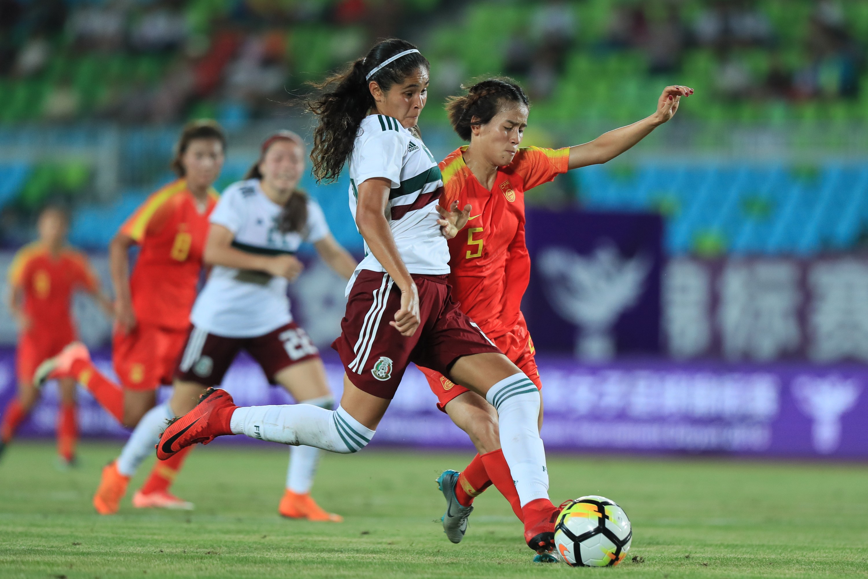 足球——国际青年女子足球锦标赛:中国胜墨西哥(10)