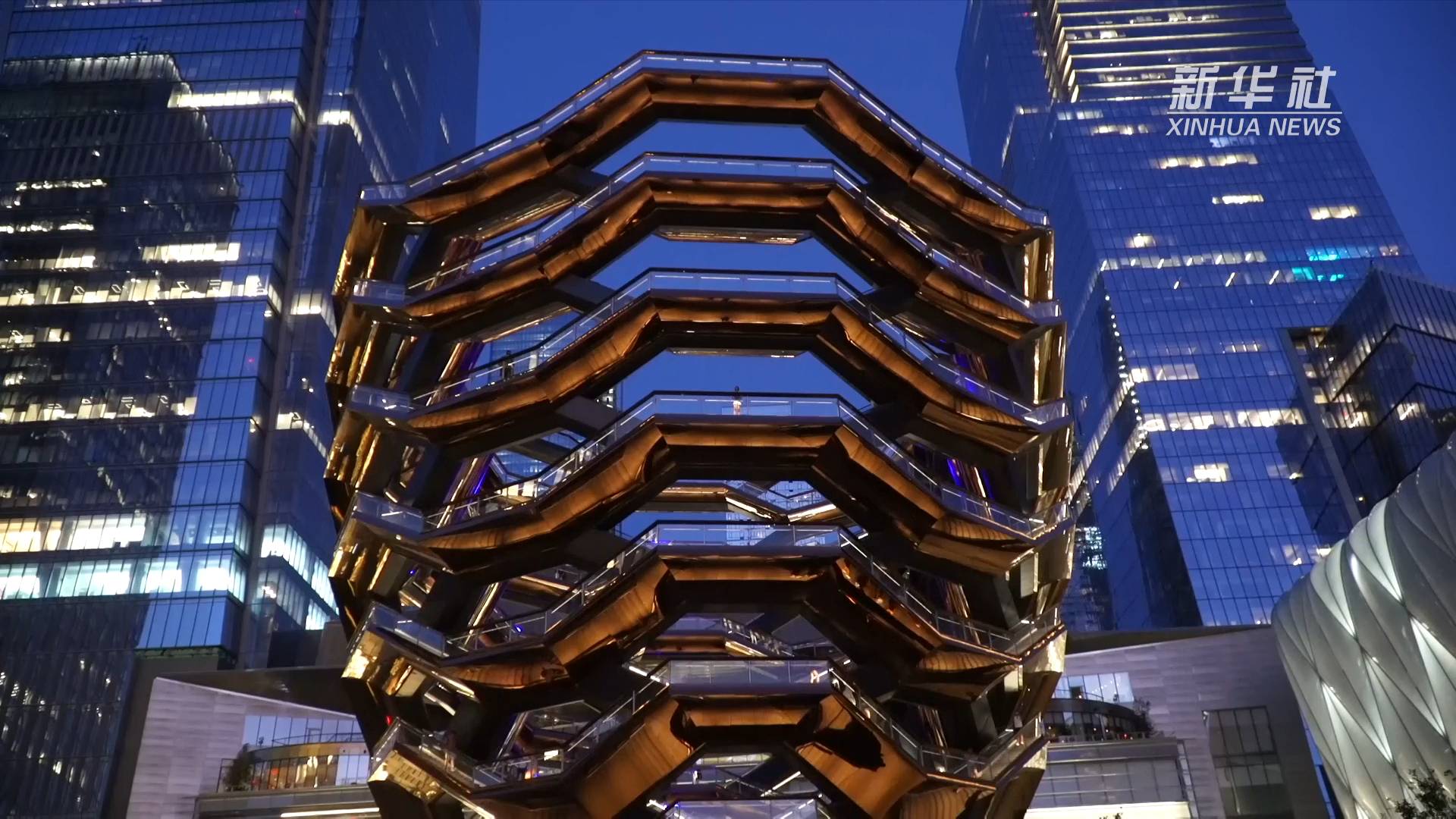 待命名的纽约网红建筑"大松果"