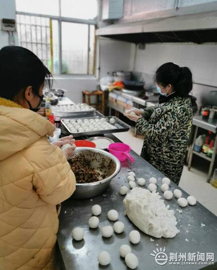 监利县毛市镇筑牢"抗疫"钢铁长城