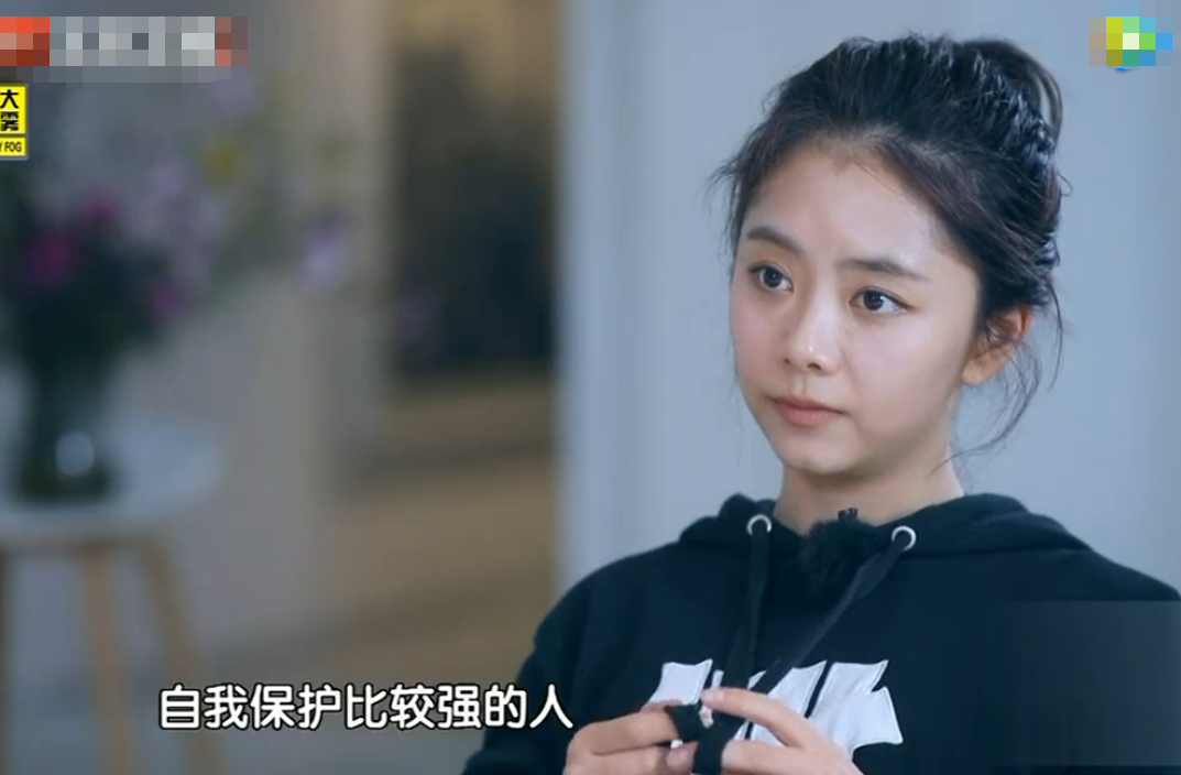 谭松韵与董晴的友谊让人泪目,两人互相了解也彼此信任,真好!