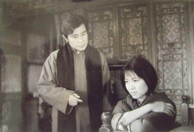 导演水华把鲁迅的名著《伤逝》搬上银幕,这是一次成功的再创造