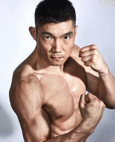 武林风:"中国队长"付高峰,虽然失败了,但会重新站起来!