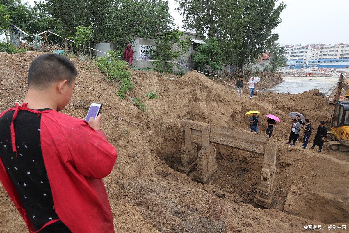 2023年7月,河南南阳反串网红罗大美遭遇抢劫并被杀害