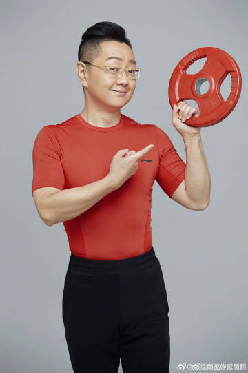 张绍刚身材,虾男-只能去头吃