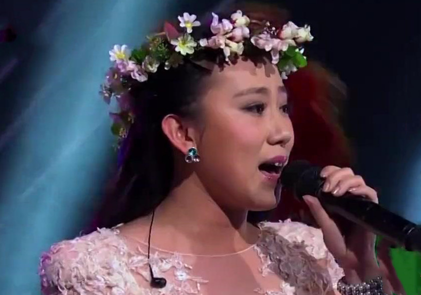 丫蛋被赵本山一手捧红,结婚后悄悄离婚,如今已是脱胎换骨一般