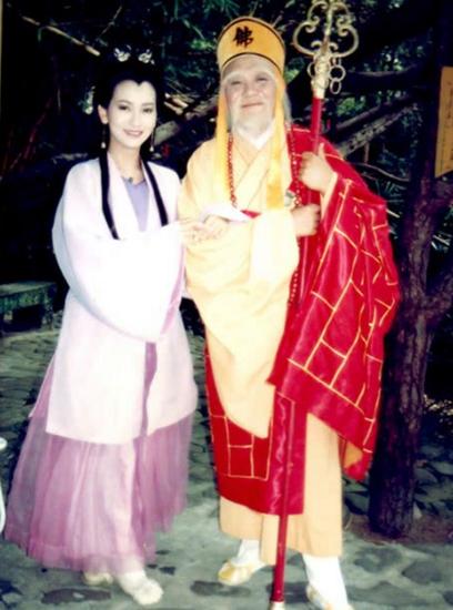 "法海"乾德门病逝,曾创业开酒店倒闭,晚年开出租车养家!