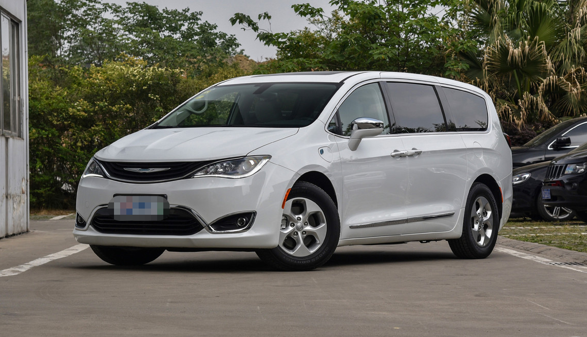 克莱斯勒新能源-大捷龙,外观时尚大气,简约中尽显个性