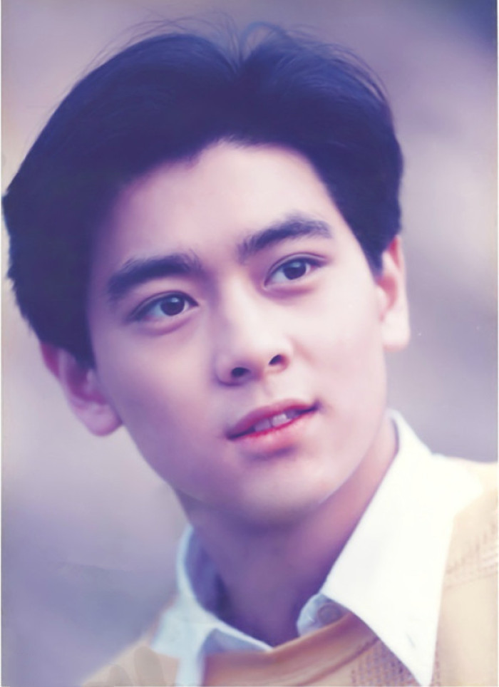 八位男港星的颜值巅峰期,好看到上辈子拯救了地球!沉溺美颜中