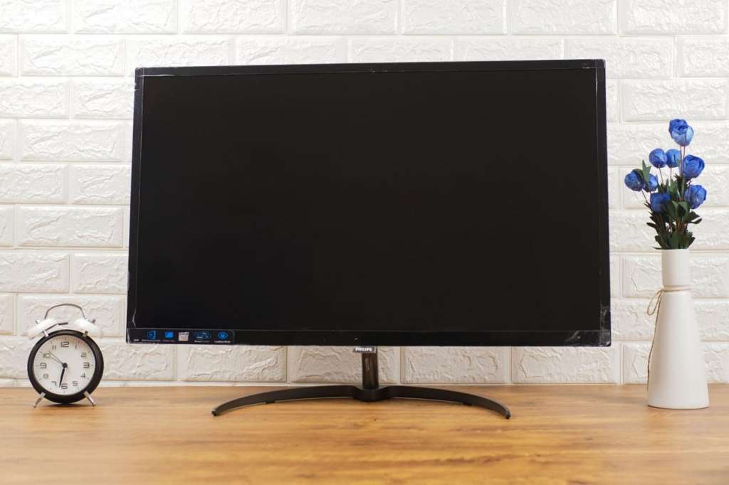 「小雪人数码」家用大屏娱乐!皇家飞利浦326e8fjsb评测