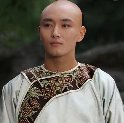 果郡王死后,他唯一的儿子结局如何?学者:乾隆把他气死了