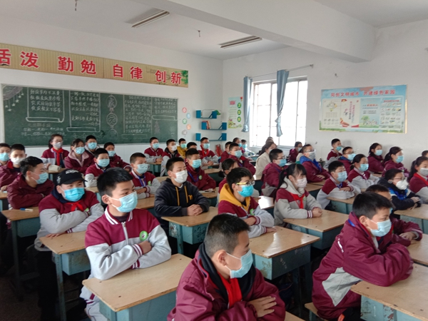 维护国家安全 共筑人民防线——涟水县向阳小学进行国家安全教育日