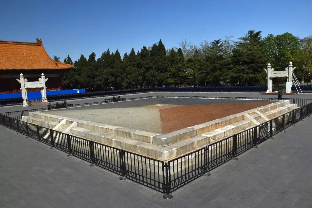 颜色原来也有这样鲜明的等级 揭秘古都北京的五色文化