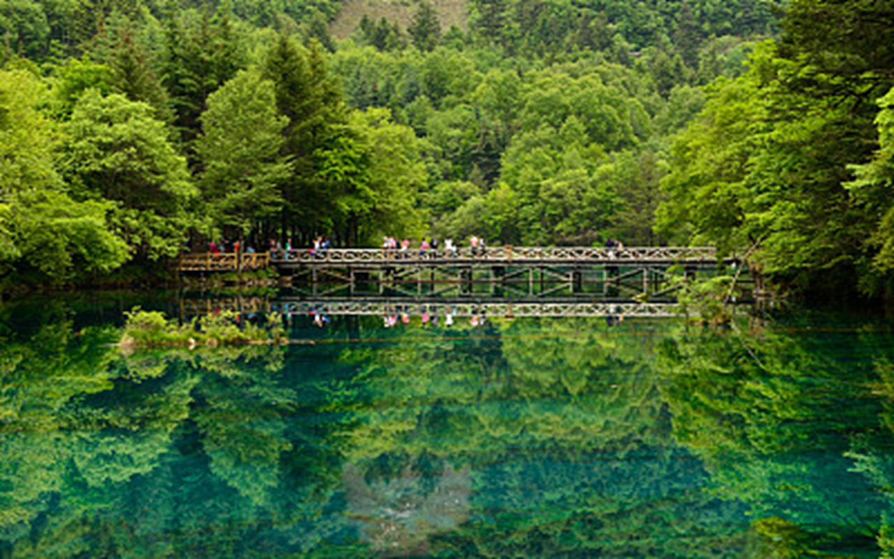 自然风景名胜的黄龙寺,宛如人间仙境,天然一奇