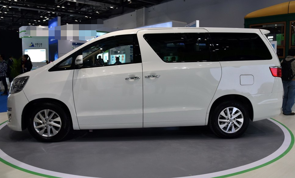 广通艾菲2017款 ev,整车观感十分大气优雅,多重设计彰显个性