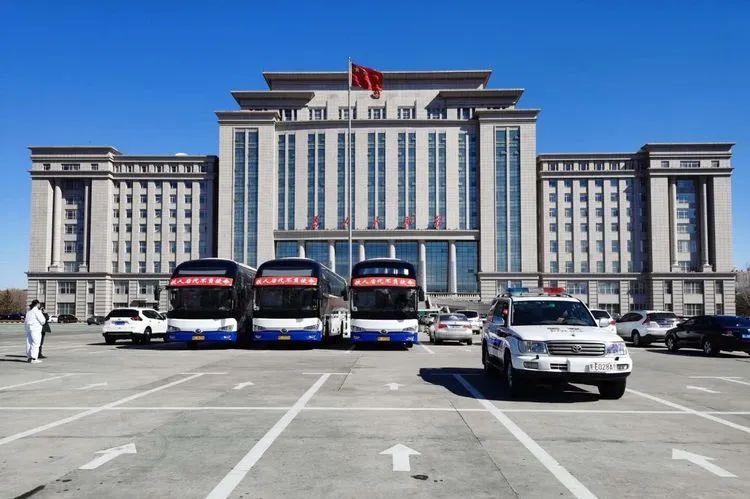 同心抗疫为爱护航 | 大庆市公安局交警支队圆满完成三批次援鄂医疗队