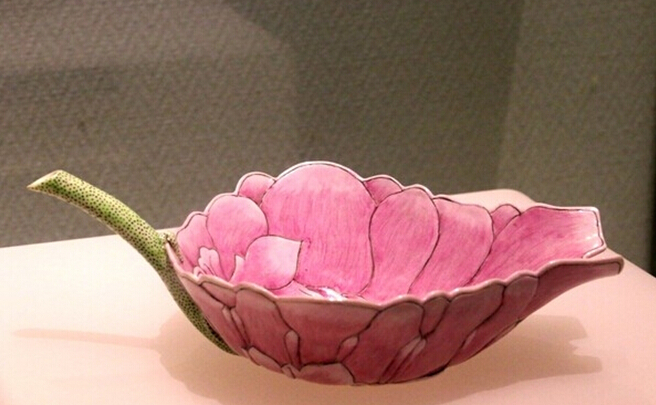 最有少女心的珍贵文物,造型高雅别致,网友:谁说古代没有吸管杯