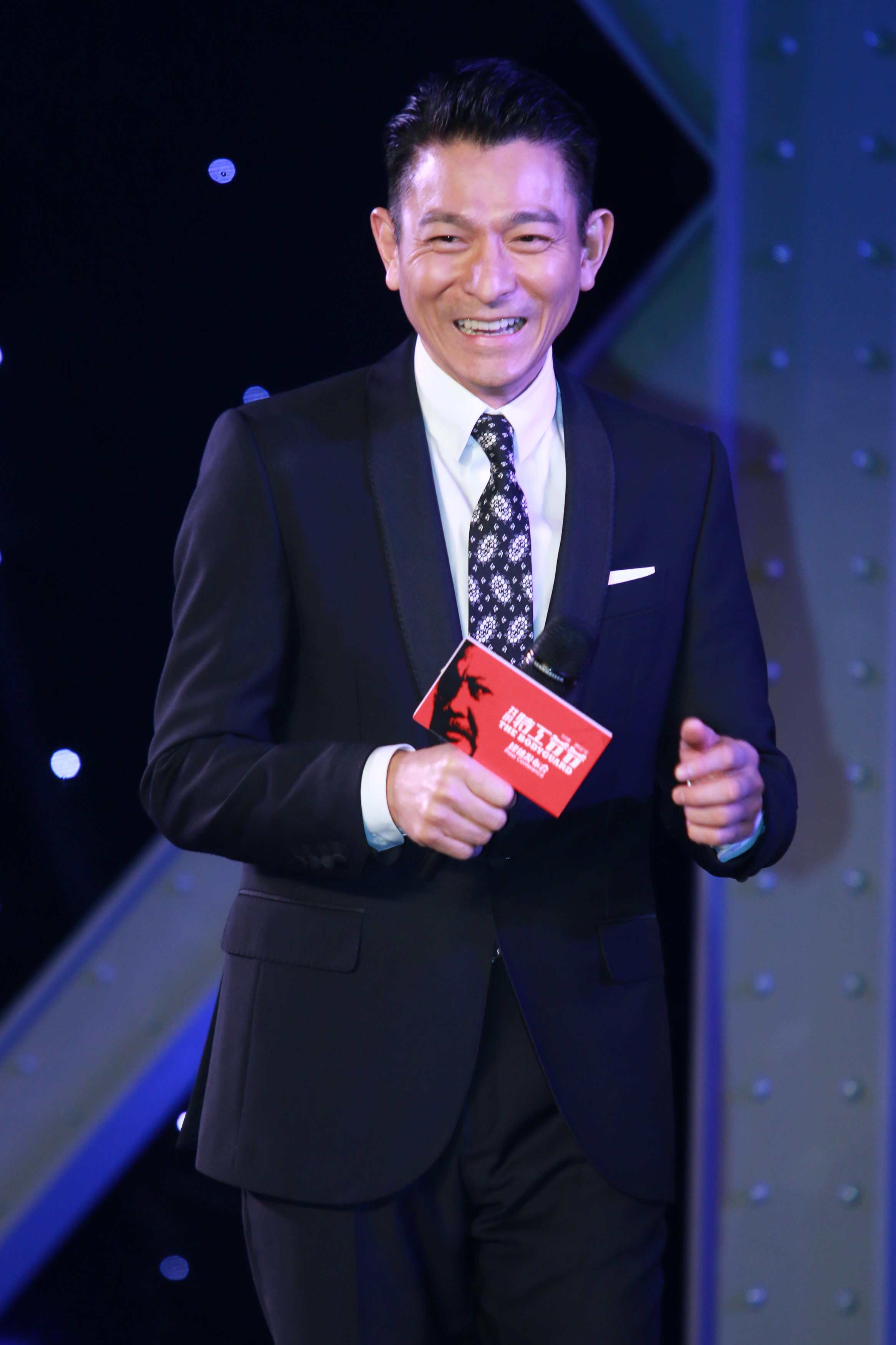 刘德华老了,人气热度比不上蔡徐坤小鲜肉,但有3点他们达不到!