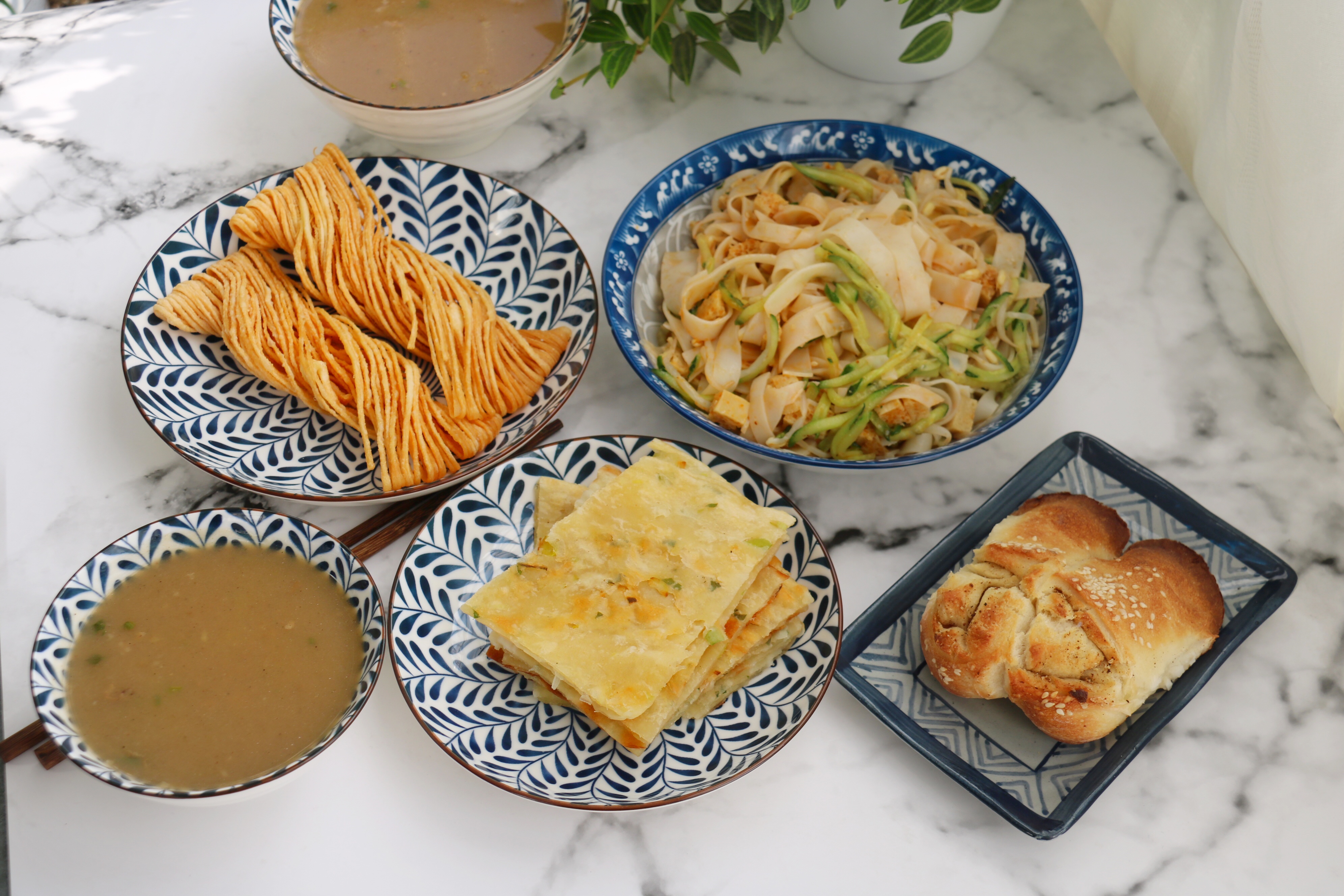 临沂人几十年的传统早餐,想吃五点就得去排队,一碗下肚浑身舒坦