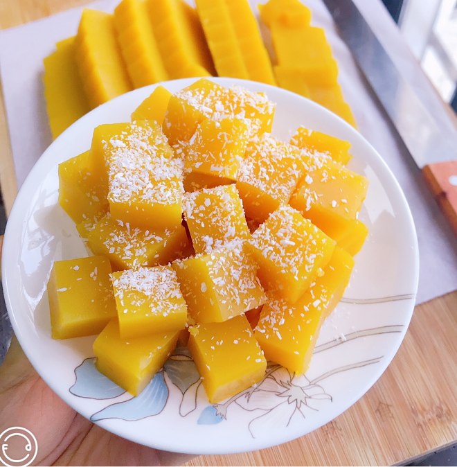 2分钟教你学会做豌豆糕,食材简单,软糯香甜,大人孩子都爱吃!