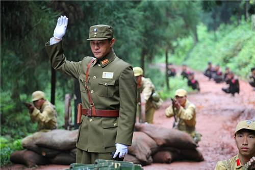 淞沪抗战的十九路军结局如何?因杀日本间谍被缩编为一个师,心碎