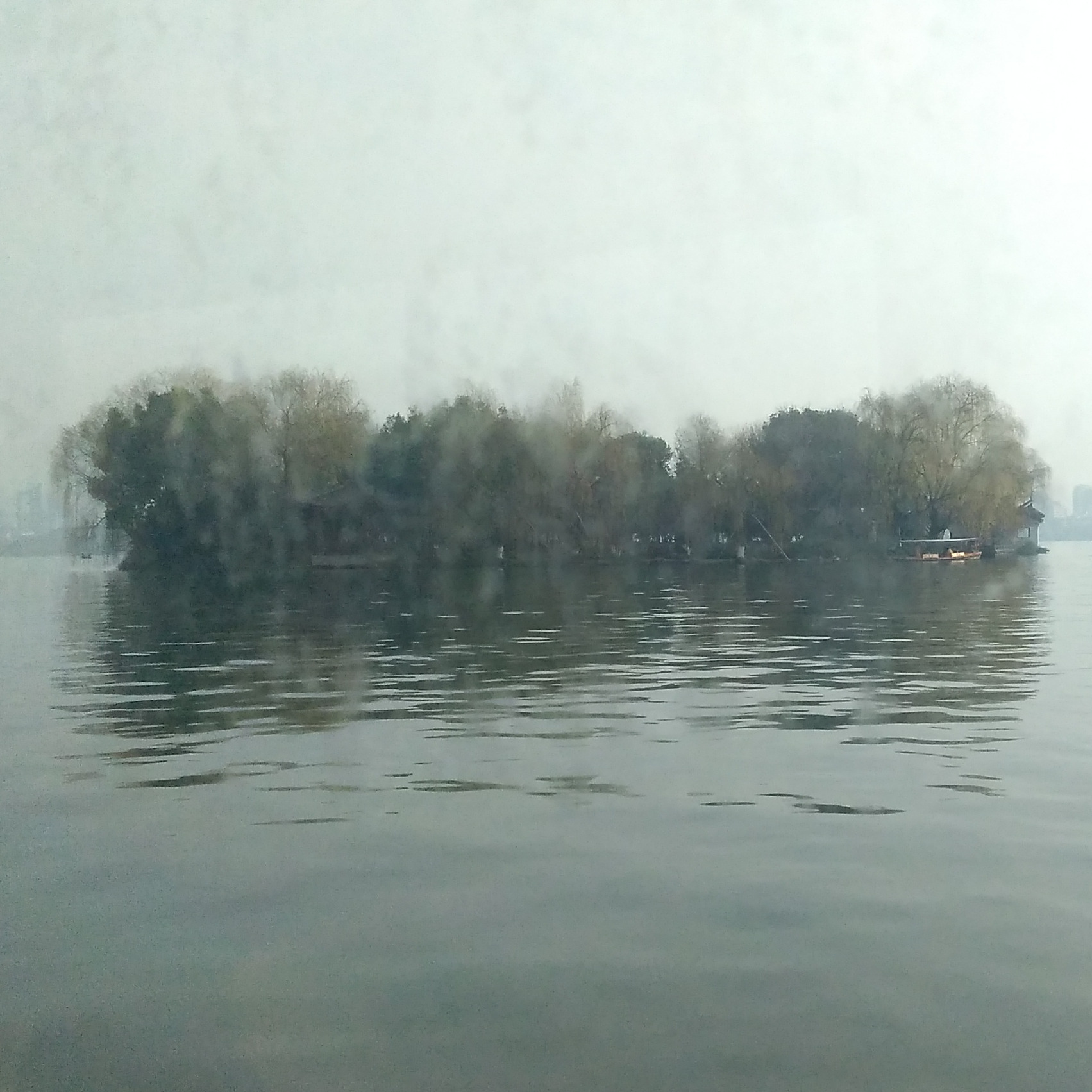 印度网友评论日本新干线,顺便酸中国高铁!