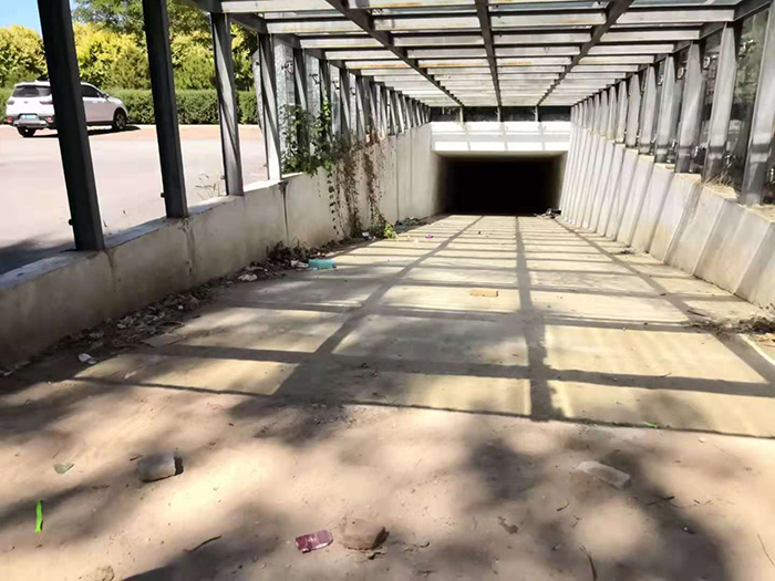 涿州中心城项目5年无人经营变"废墟" 开发商负责人