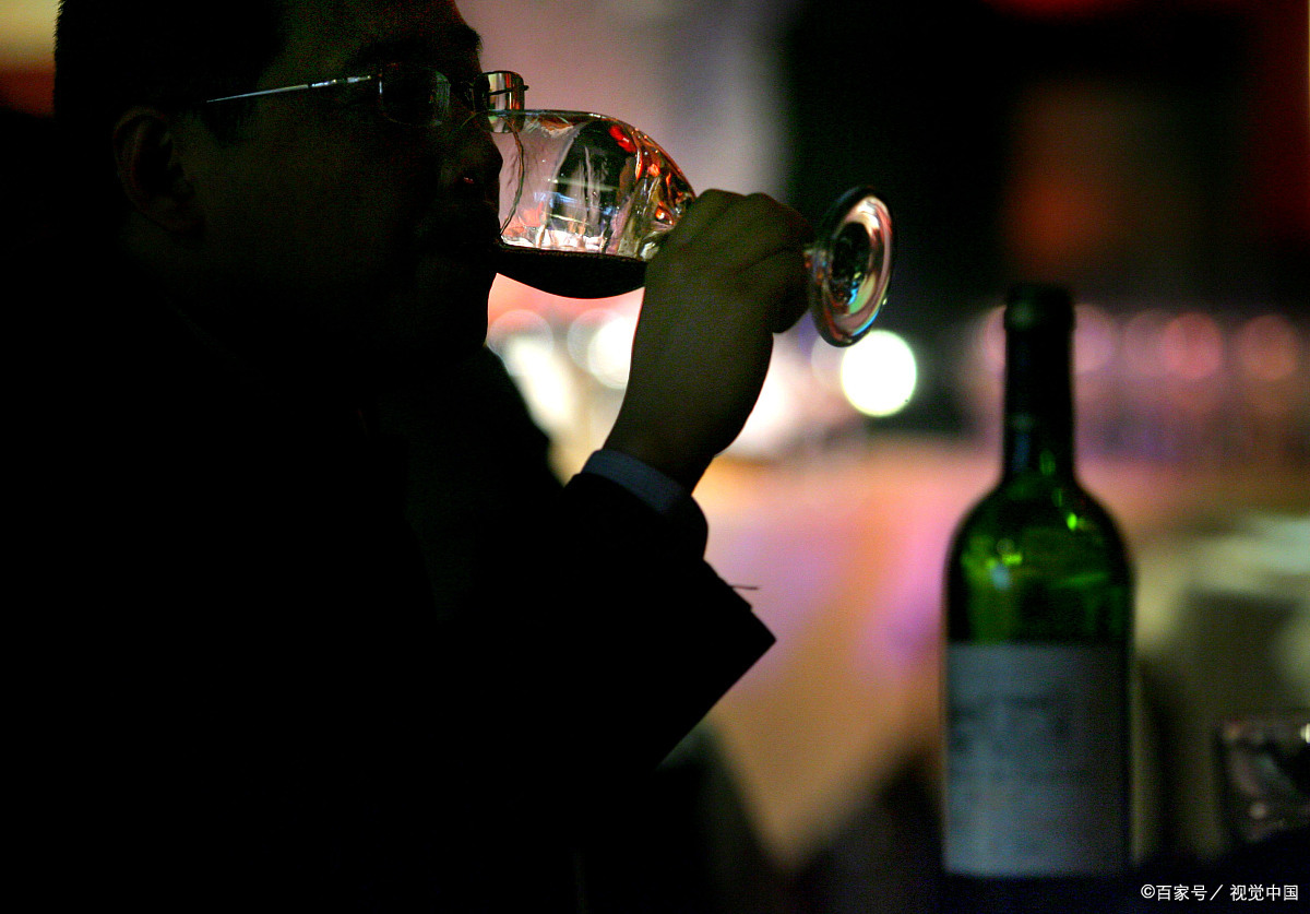 独酌并不等于孤独