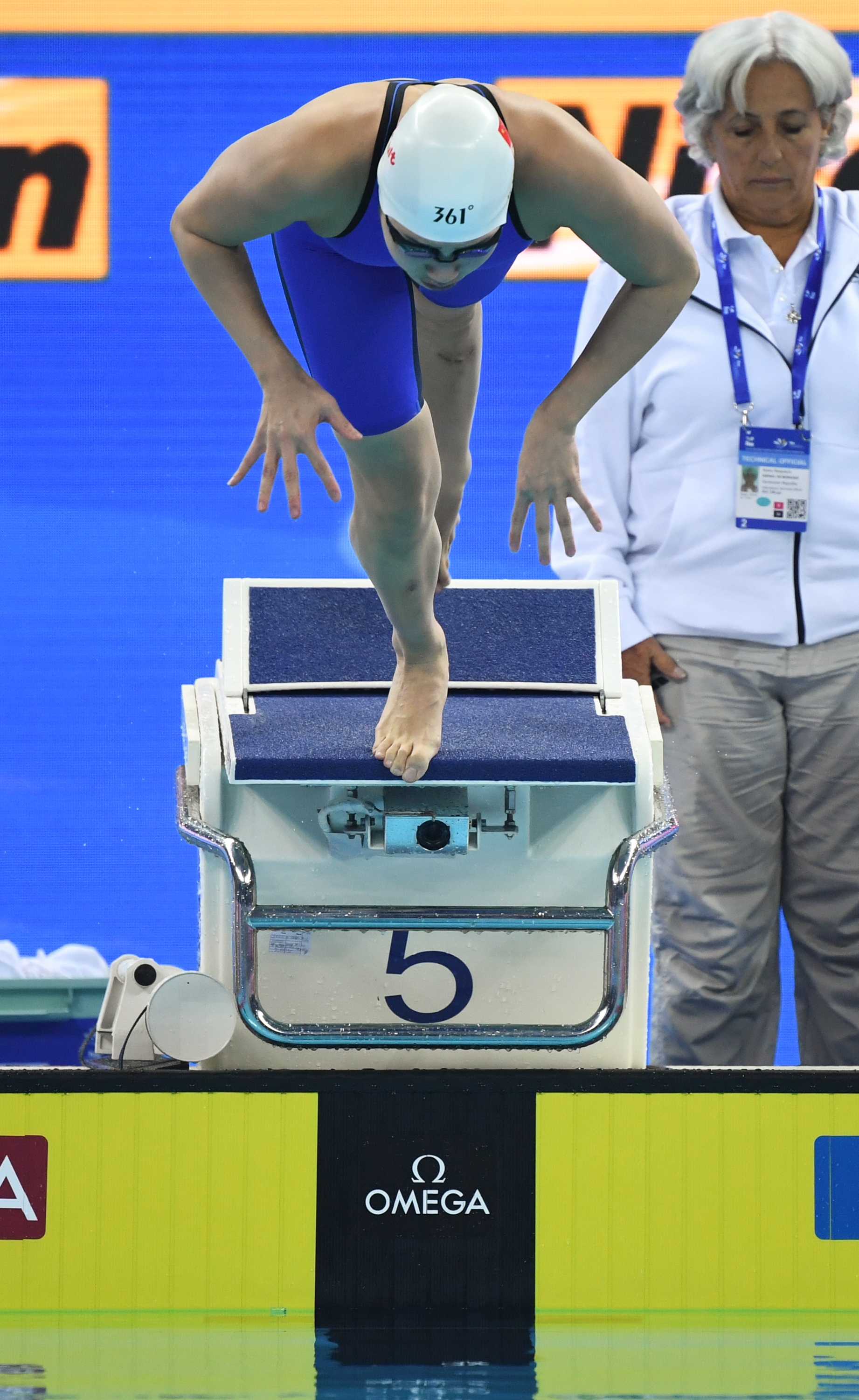 游泳——短池世锦赛:王一淳晋级女子50米蝶泳半决赛(1)